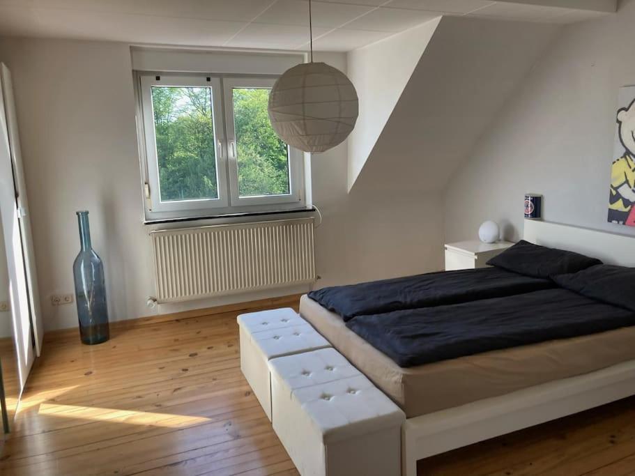 Sonnige Etagen-Wohnung, Alleinige Nutzung, Wasserbett Neunkirchen  Εξωτερικό φωτογραφία